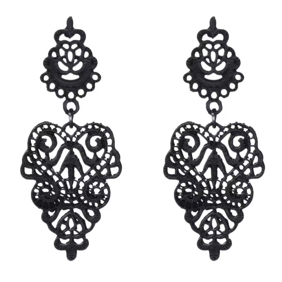 Kolczyki czarne ażurowe koronki sztyfty Kolczyki czarne ażurowe koronki sztyfty