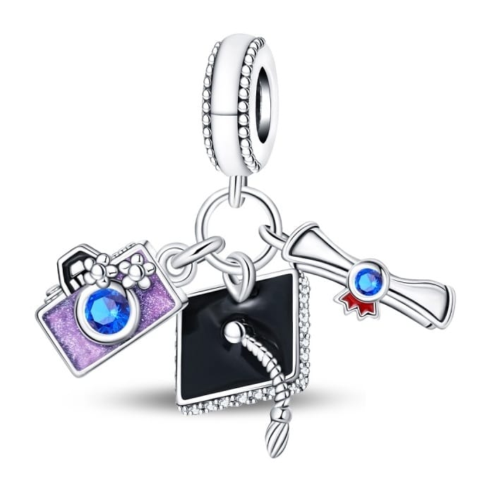 Charms do bransoletki Srebro 925 Zakończenie Edukacji Charms do bransoletki Srebro 925 Zakończenie Edukacji