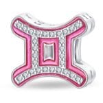 Charms Różowy Znak Zodiaku Bliźnięta do Pandory Srebro 925 Różowy symbol znaku zodiaku Bliźnięta ze srebra z białymi cyrkoniami i gwiazdkami na bokach
